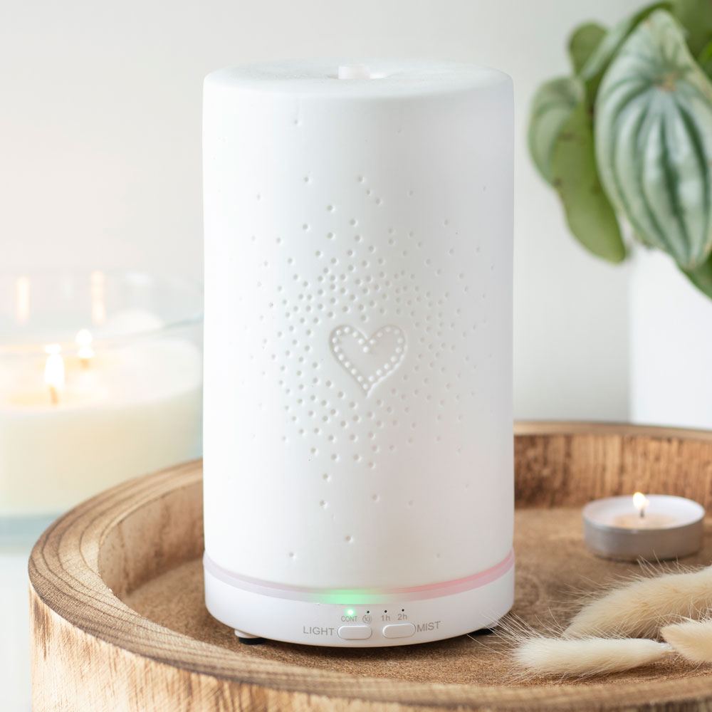 White Ceramic Heart Scatter Electric Aroma Diffuser3