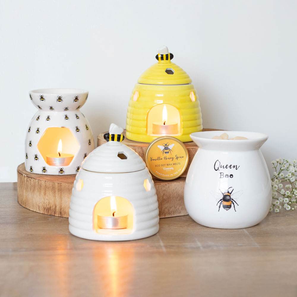 All Over Bee Print Oil Burner3