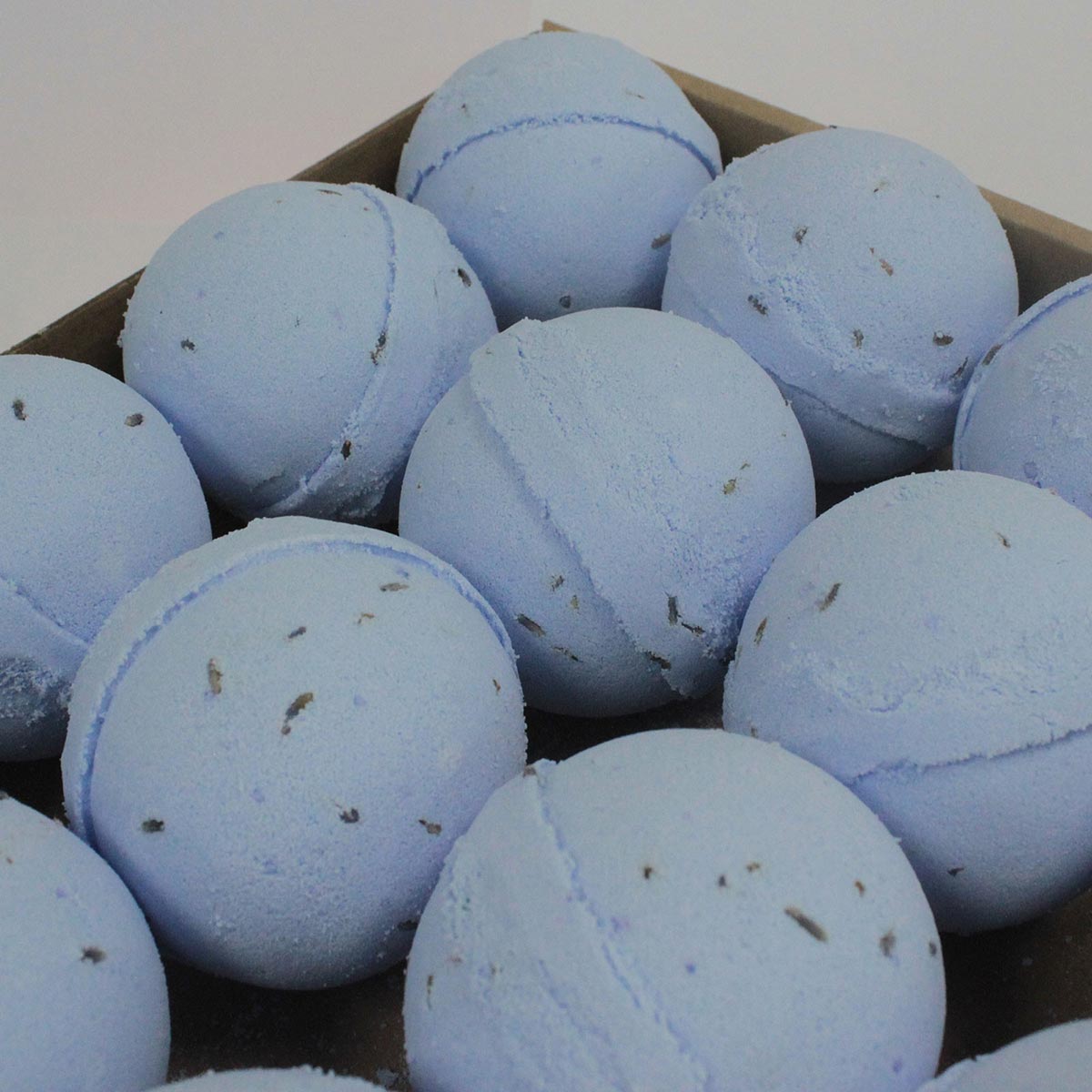Lavender & Seeds - Jumbo Bath Bomb1
