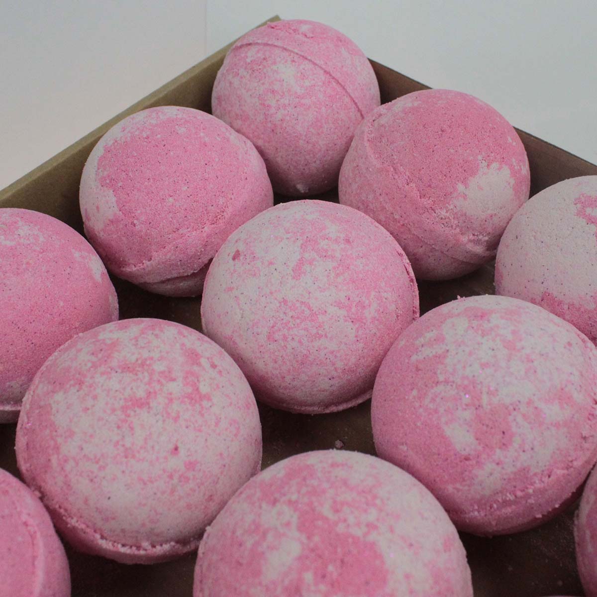 Party Girl - Jumbo Bath Bomb1