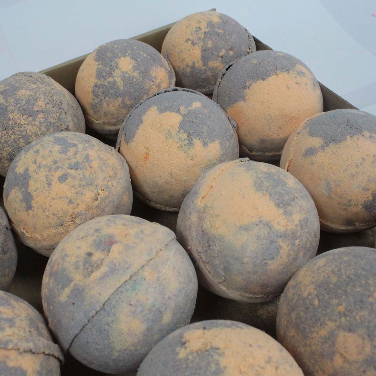 Chocolate & Orange - Jumbo Bath Bomb1