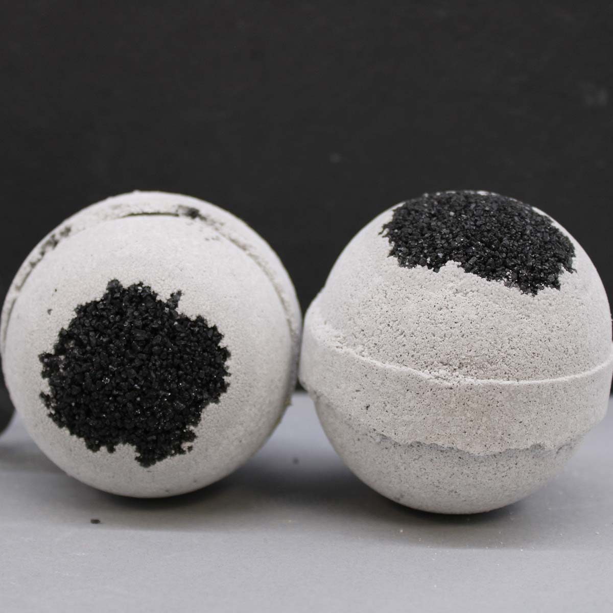 Charcoal Bath Bomb - Sea Salt & Moss4