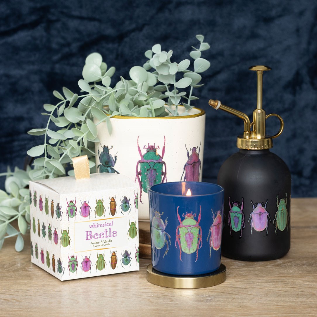 Blue Beetle Amber & Vanilla Candle5