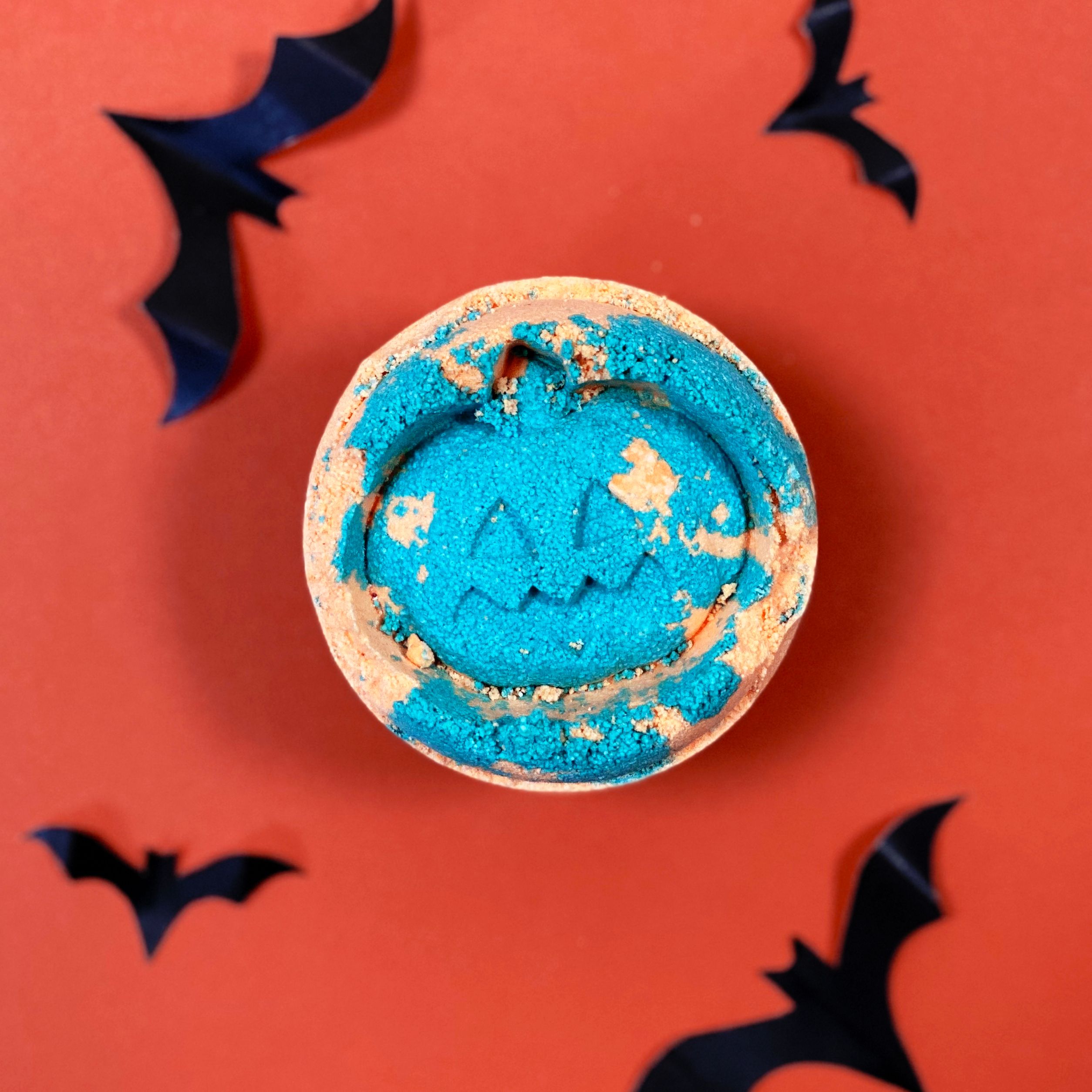 Fennel & Orange Scented Halloween Pumpkin Bath Bomb - Large (180g)2