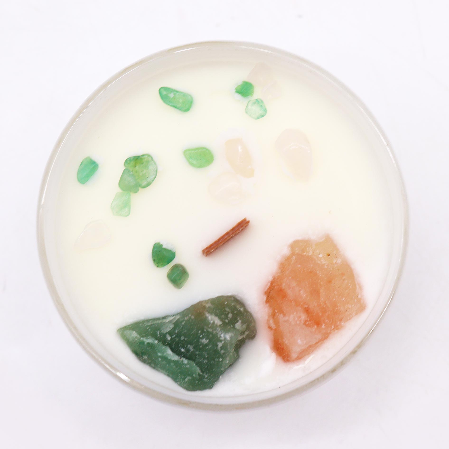 Heart Chakra Crystal Candle with Rose Quartz & Crystal Jade1