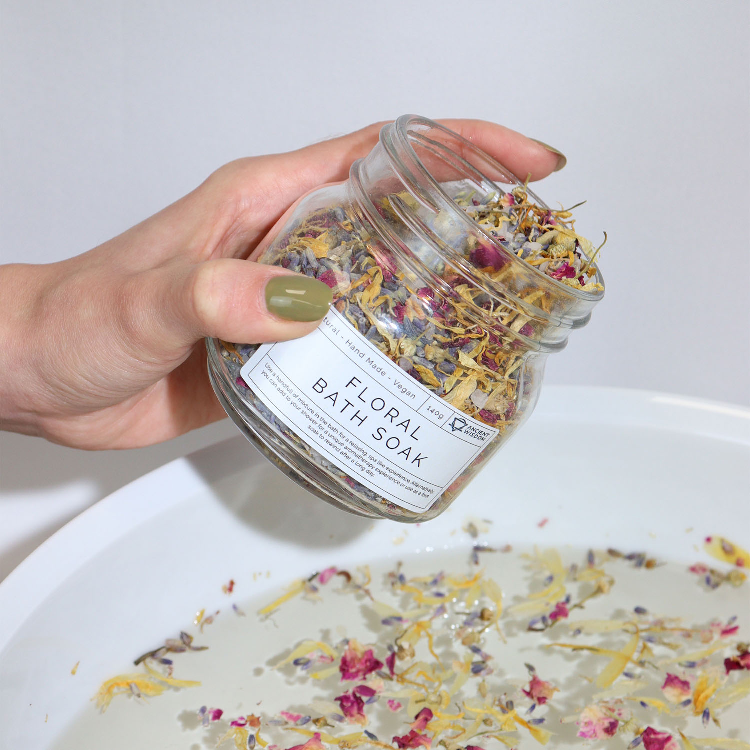 Natural Floral Bath Soak - Relax & Rejuvenate with Sea Salt & Lavender3