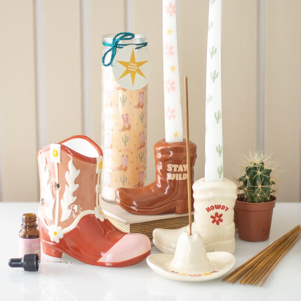 White Howdy Cowboy Boot Taper Candle Holder with Cactus Taper Candle4