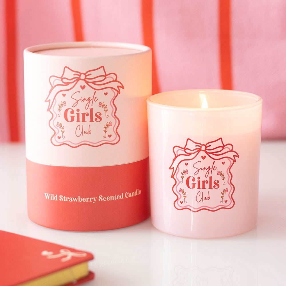 Single Girls Club Wild Strawberry Scented Candle3