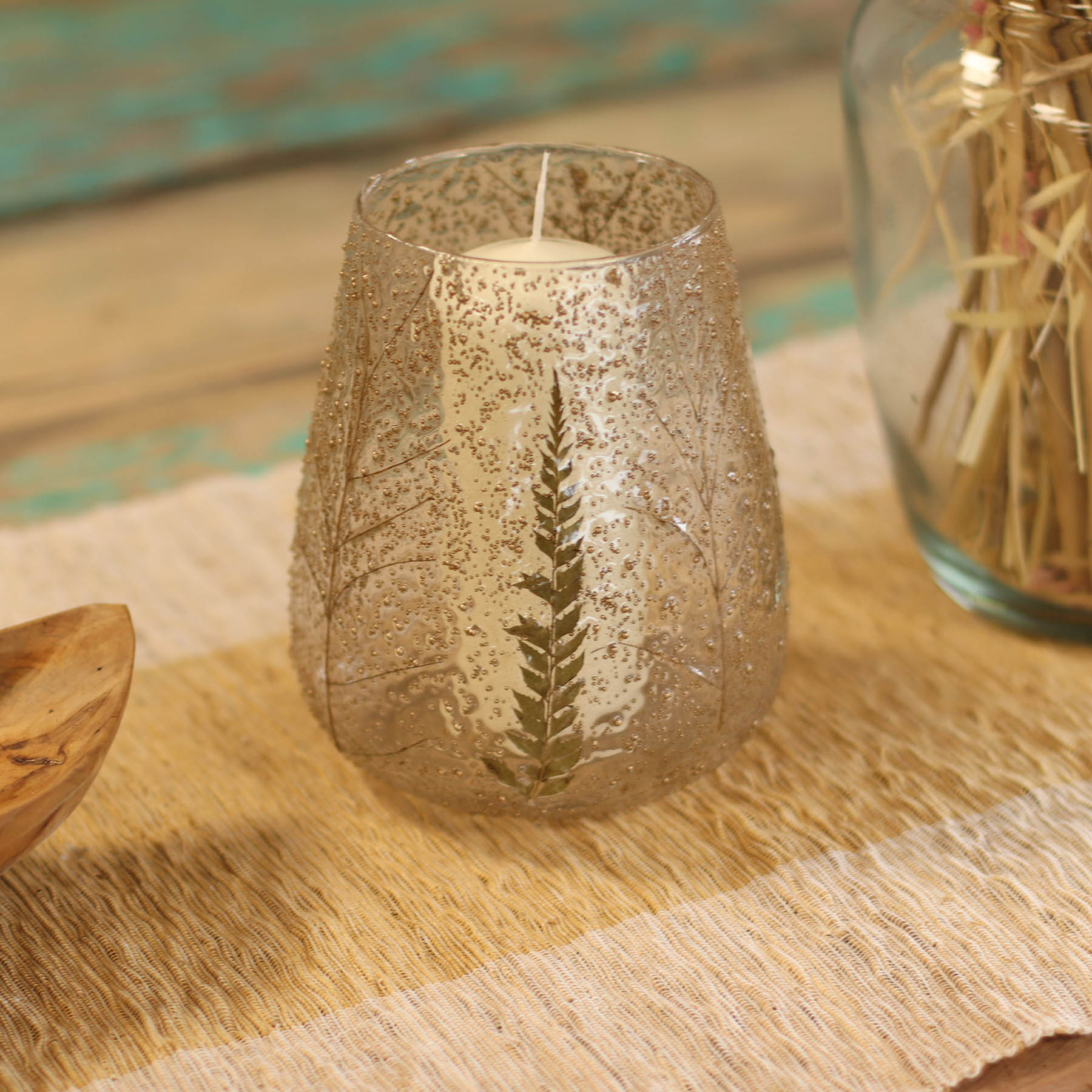 Pino Natural Floral Glass Candle Holder - Real Fern Leaves (15x12cm)2