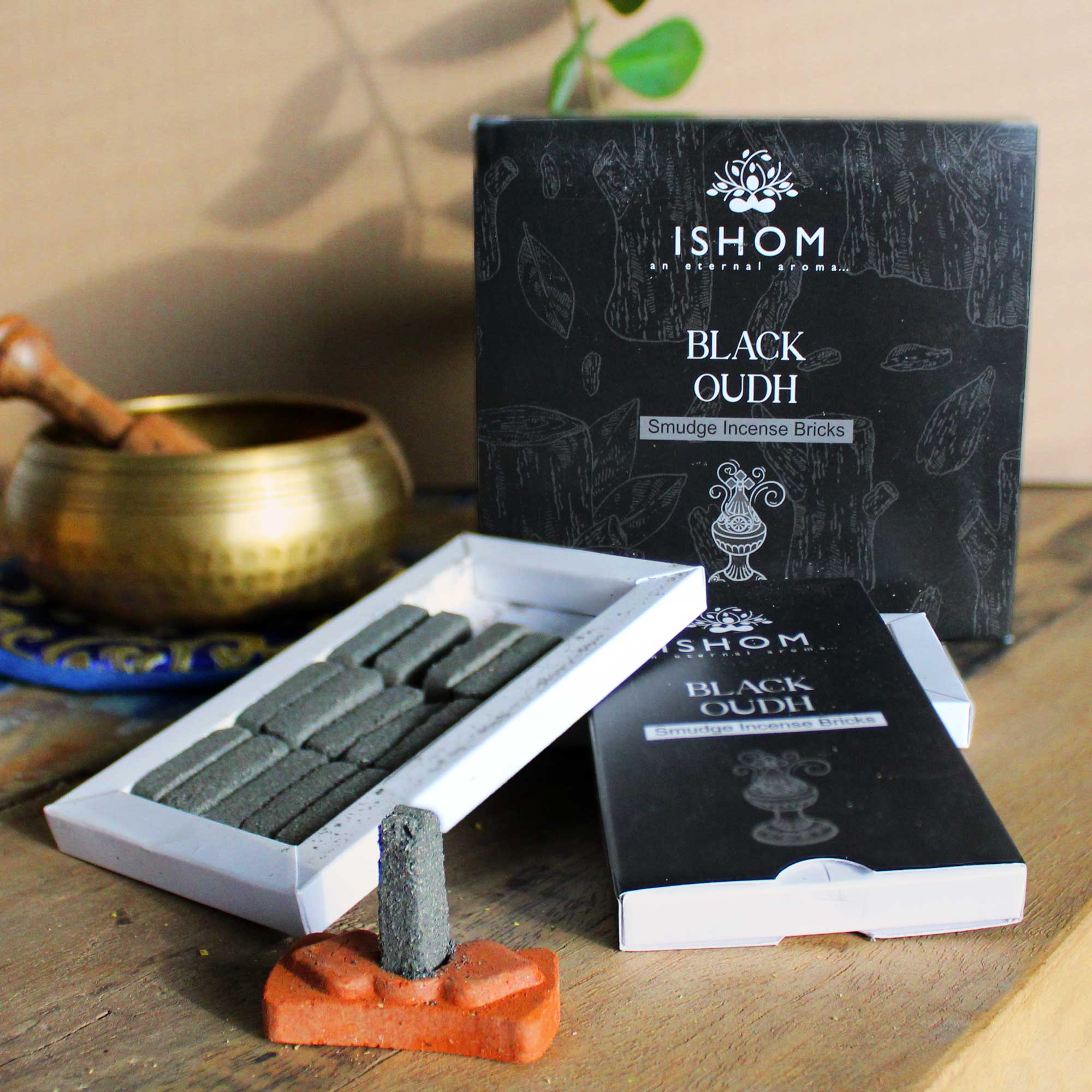 Black Oudh Natural Incense Smudge Bricks with Burner - Pack of 15 by Ishom