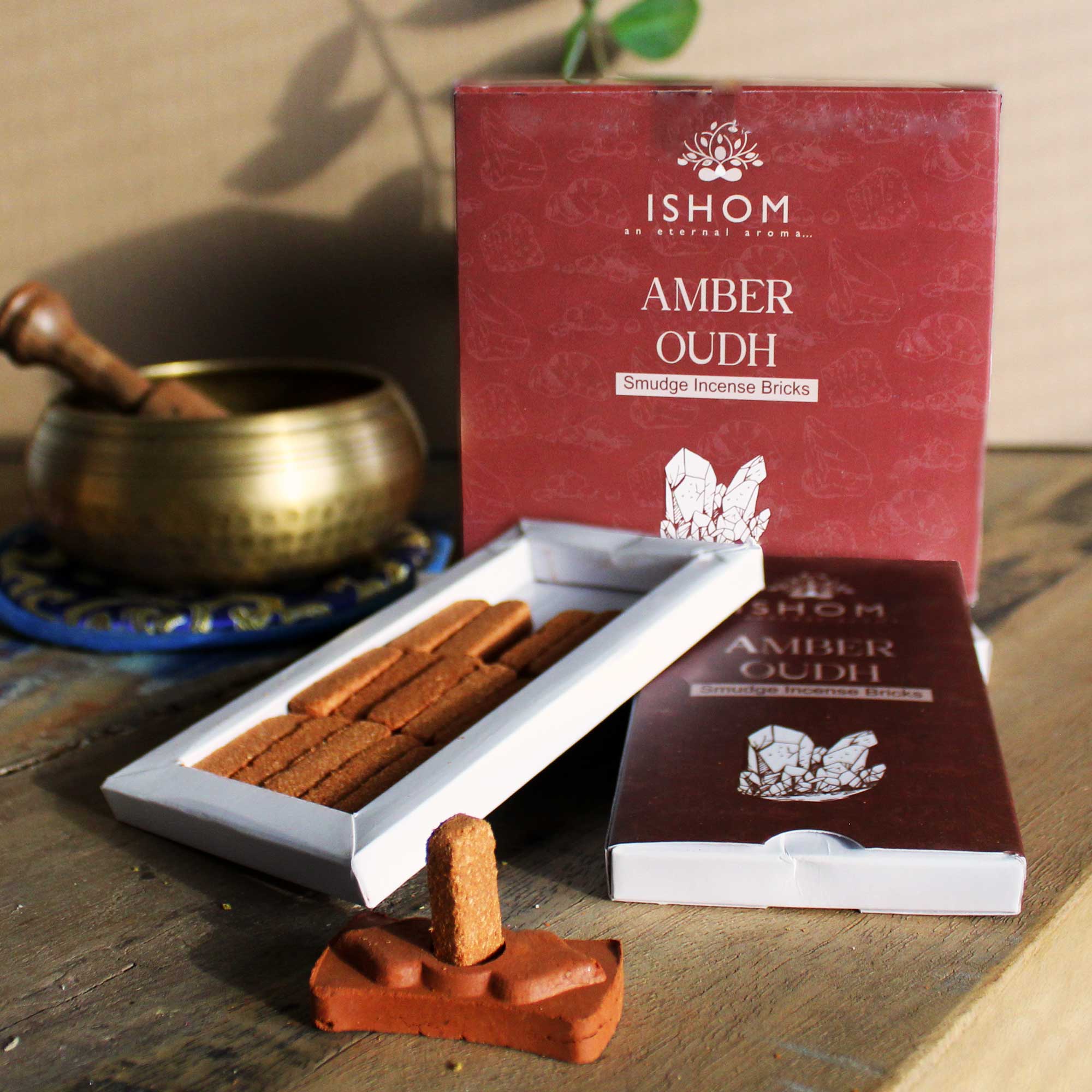 Amber Oudh Natural Incense Smudge Bricks with Burner - Pack of 15 by Ishom
