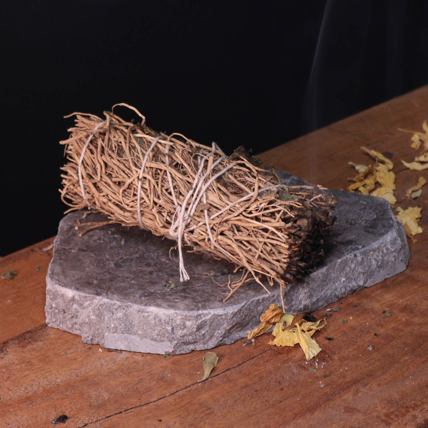 Banjara Sacred Vetiver Smudge Bundles - Pack of 24