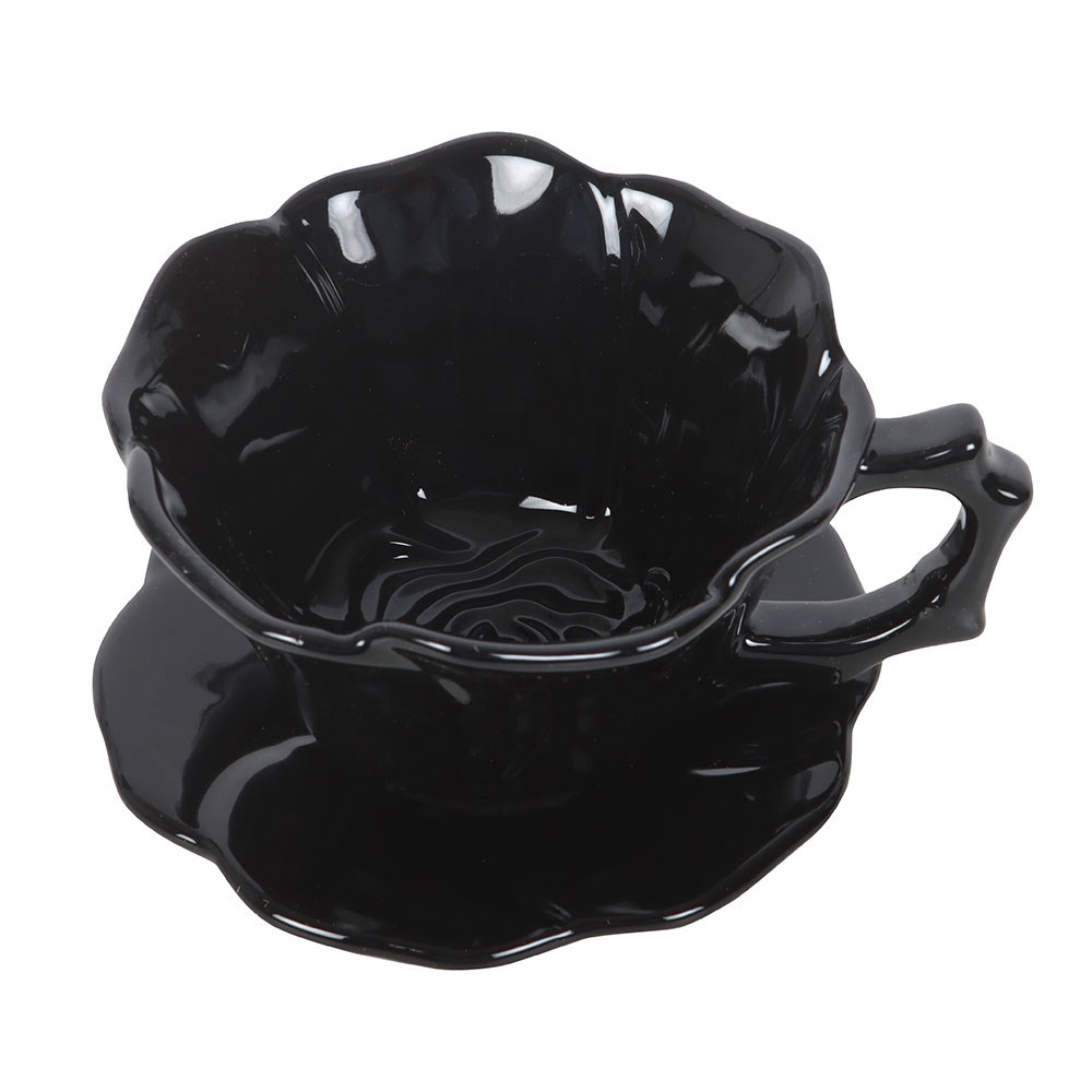 Black Rose Teacup and Saucer2