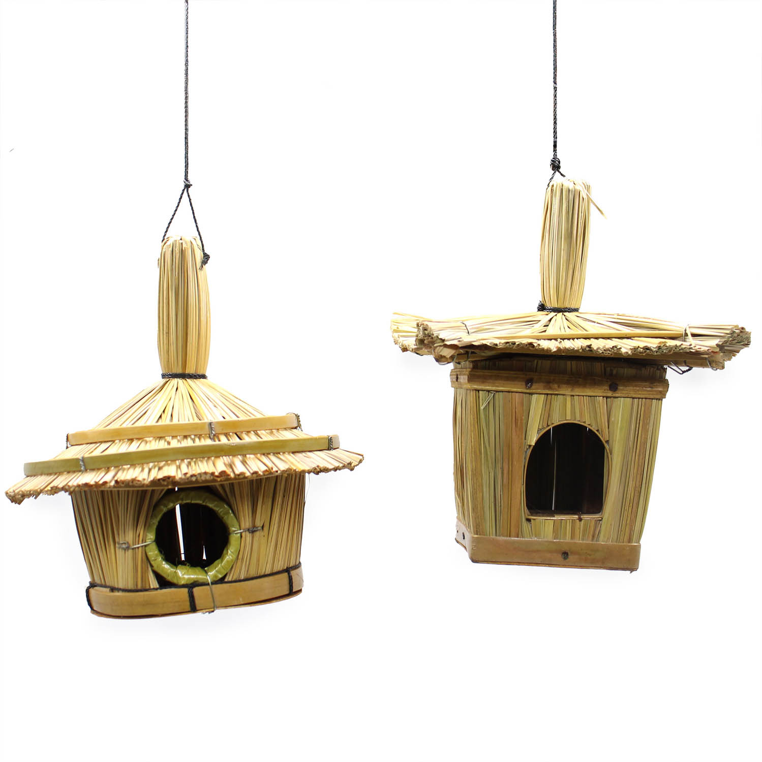 Small Round Seagrass Bird Box – Natural Balinese Hanging Garden Nester (17x17cm)3