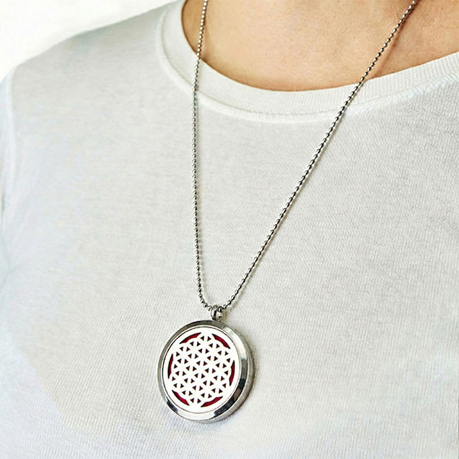 Aromatherapy Diffuser Necklace - Flower of Life (30mm Stainless Steel)4