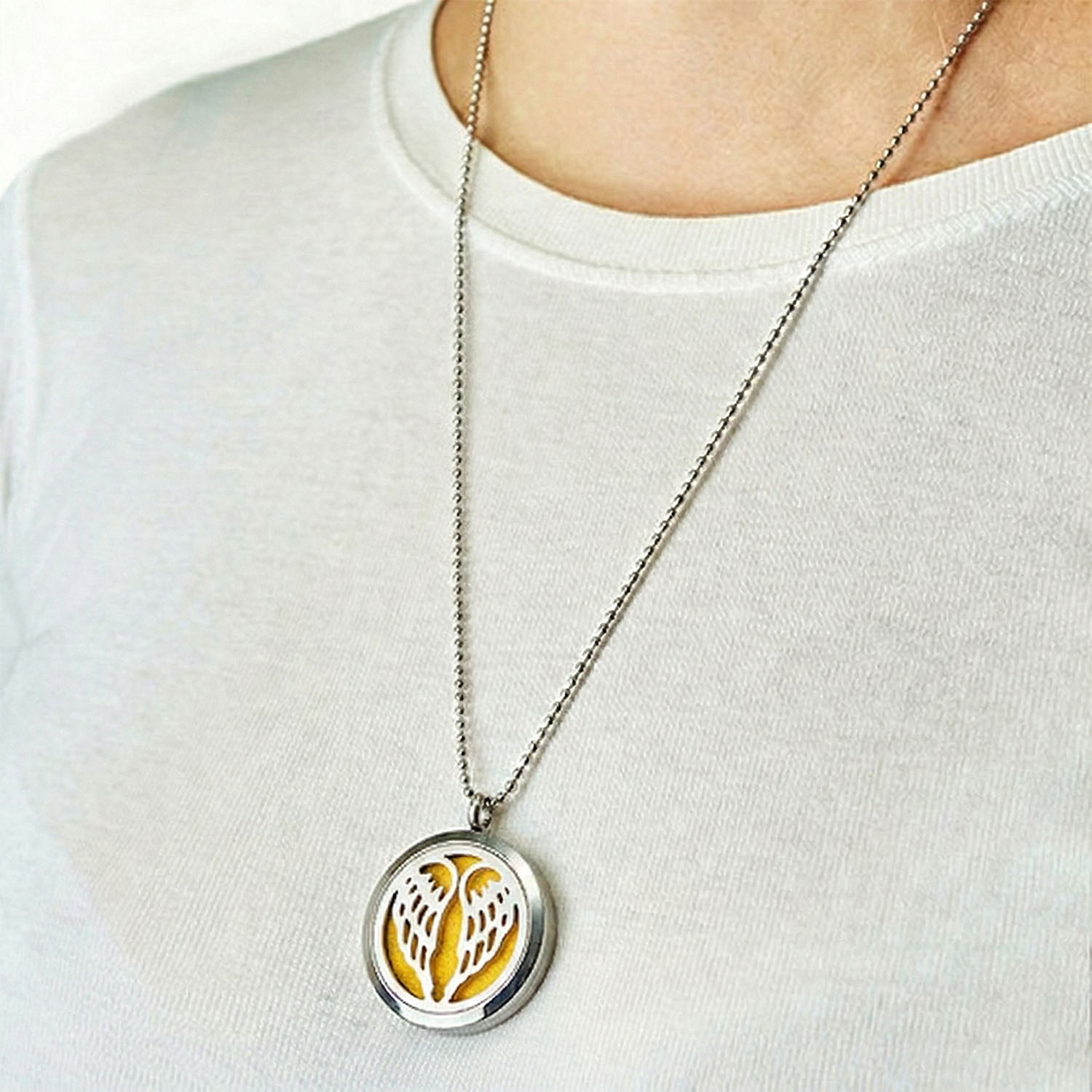 Aromatherapy Diffuser Necklace - Angel Wings (30mm Stainless Steel)4