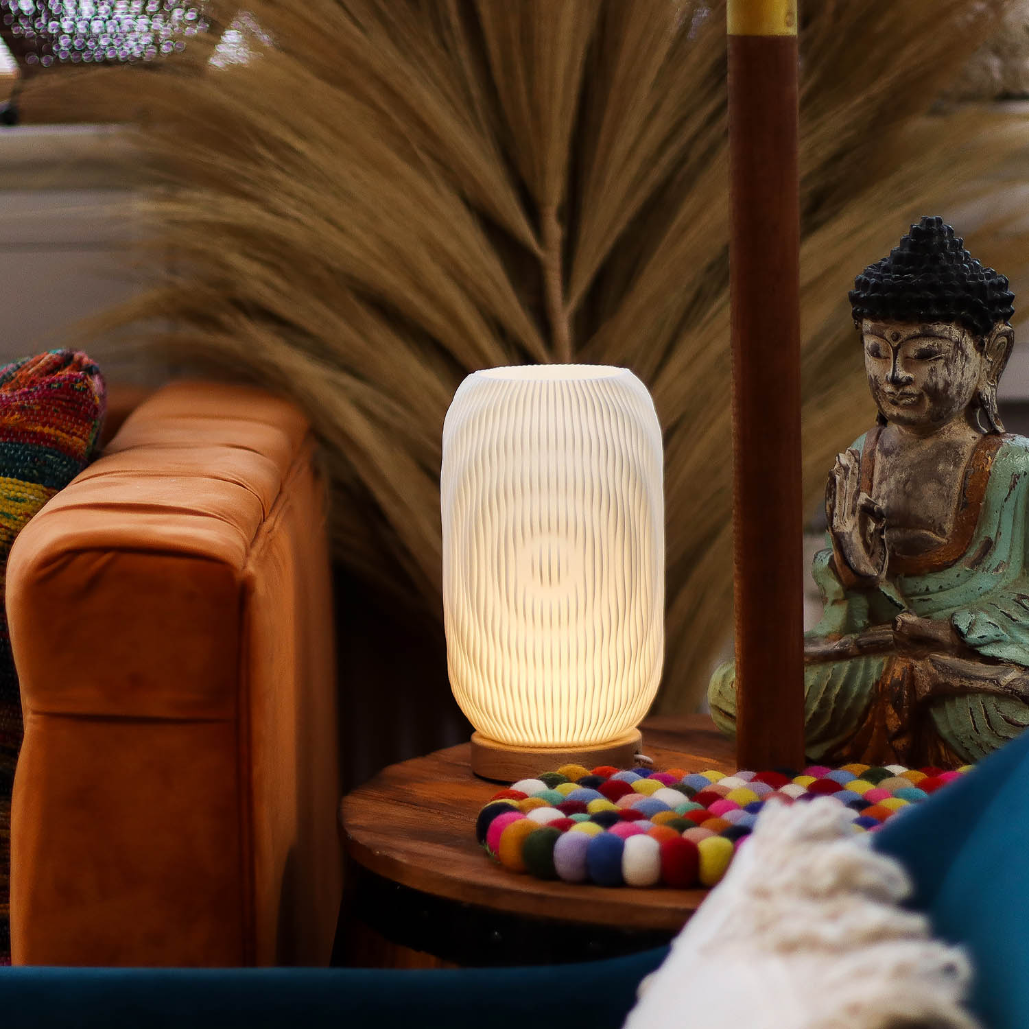 New Wave Modern Twisted Ribbed Table Lamp – Dimmable USB Ambient Light with Wooden Base3