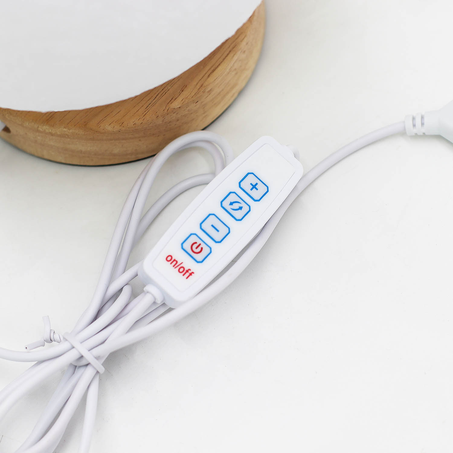 New Wave Lunar Glow Lamp – Realistic 3D Moon Light with Wooden Base3