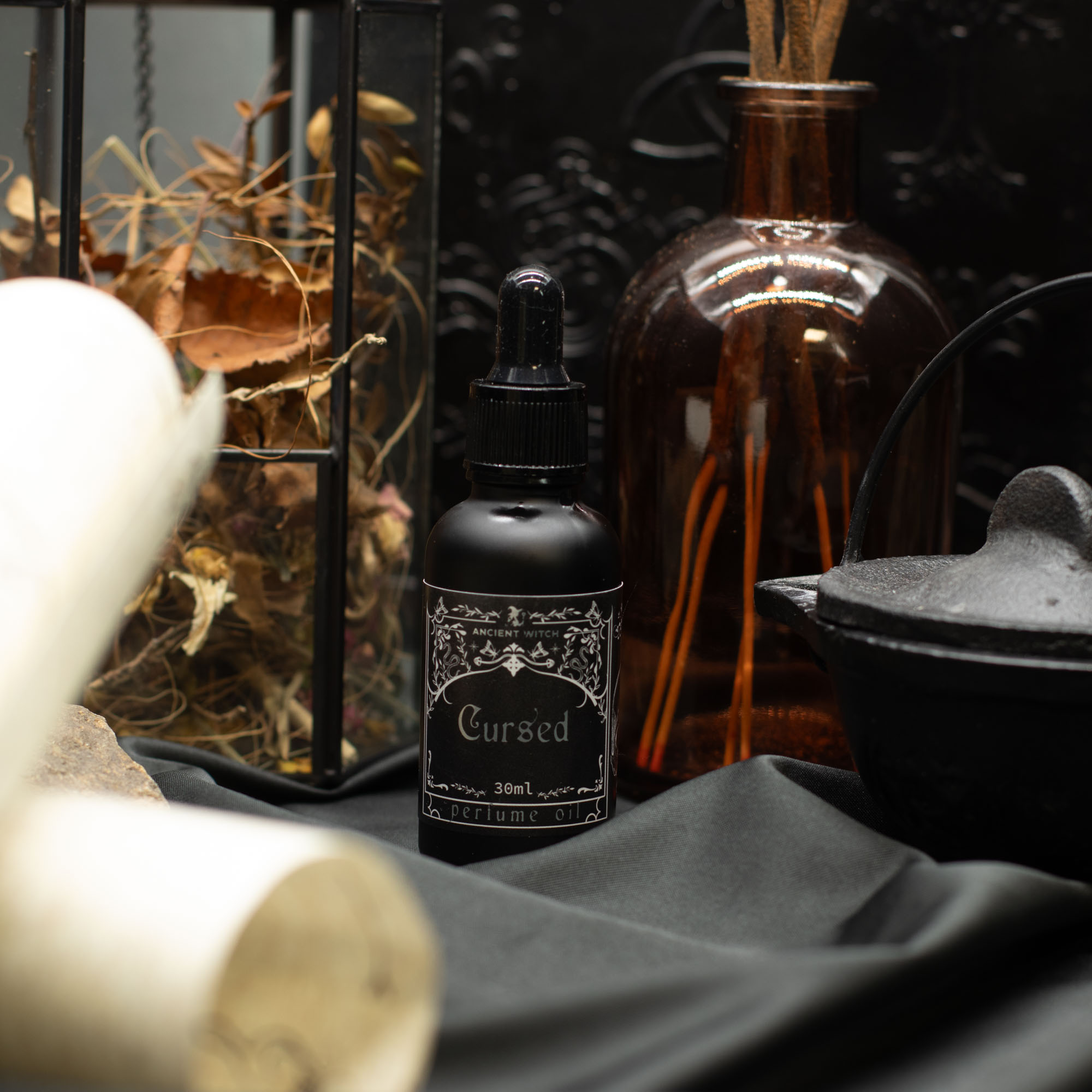 Ancient Witch Perfume Oil - Cursed (30ml)7