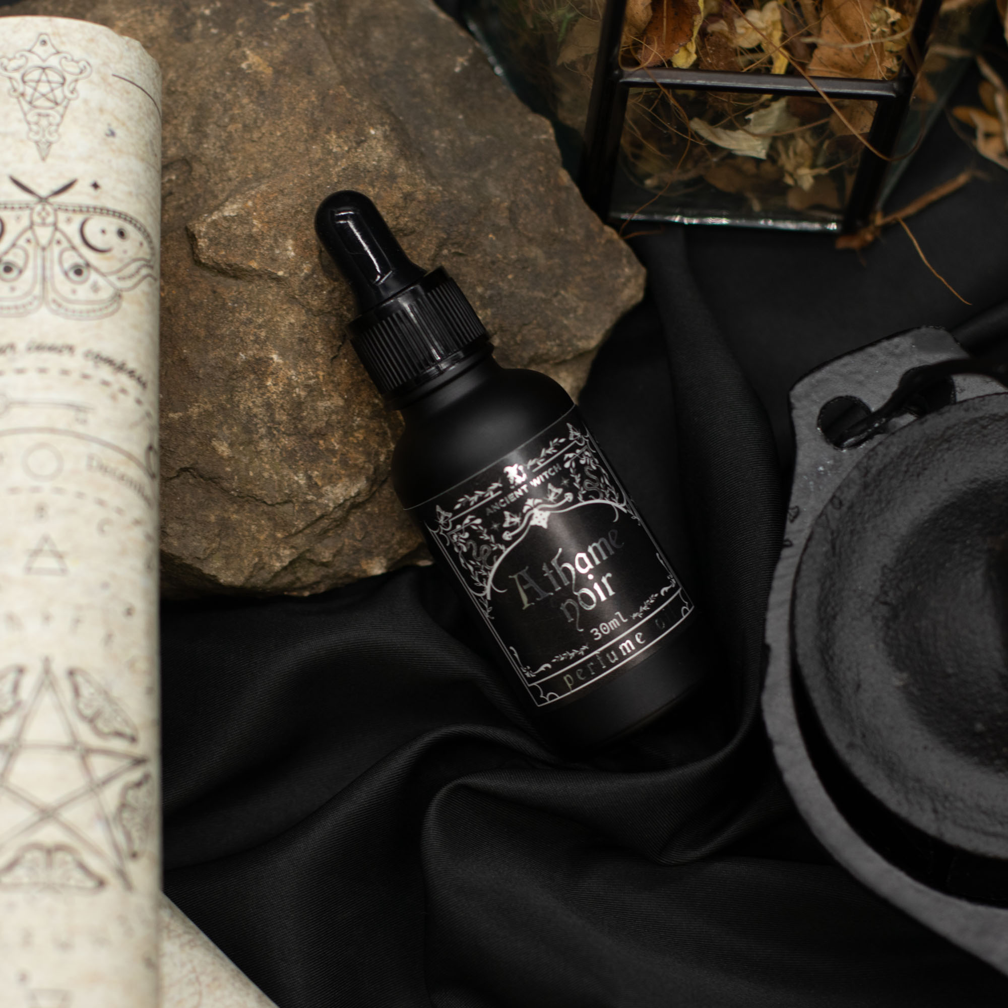 Ancient Witch Perfume Oil - Athame Noir (30ml)6