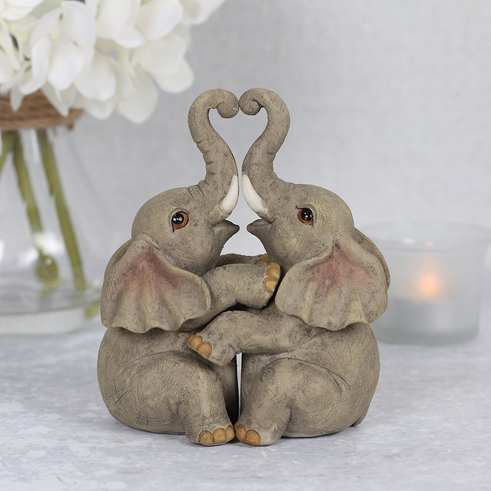 Elephant Embrace Couple Ornament3