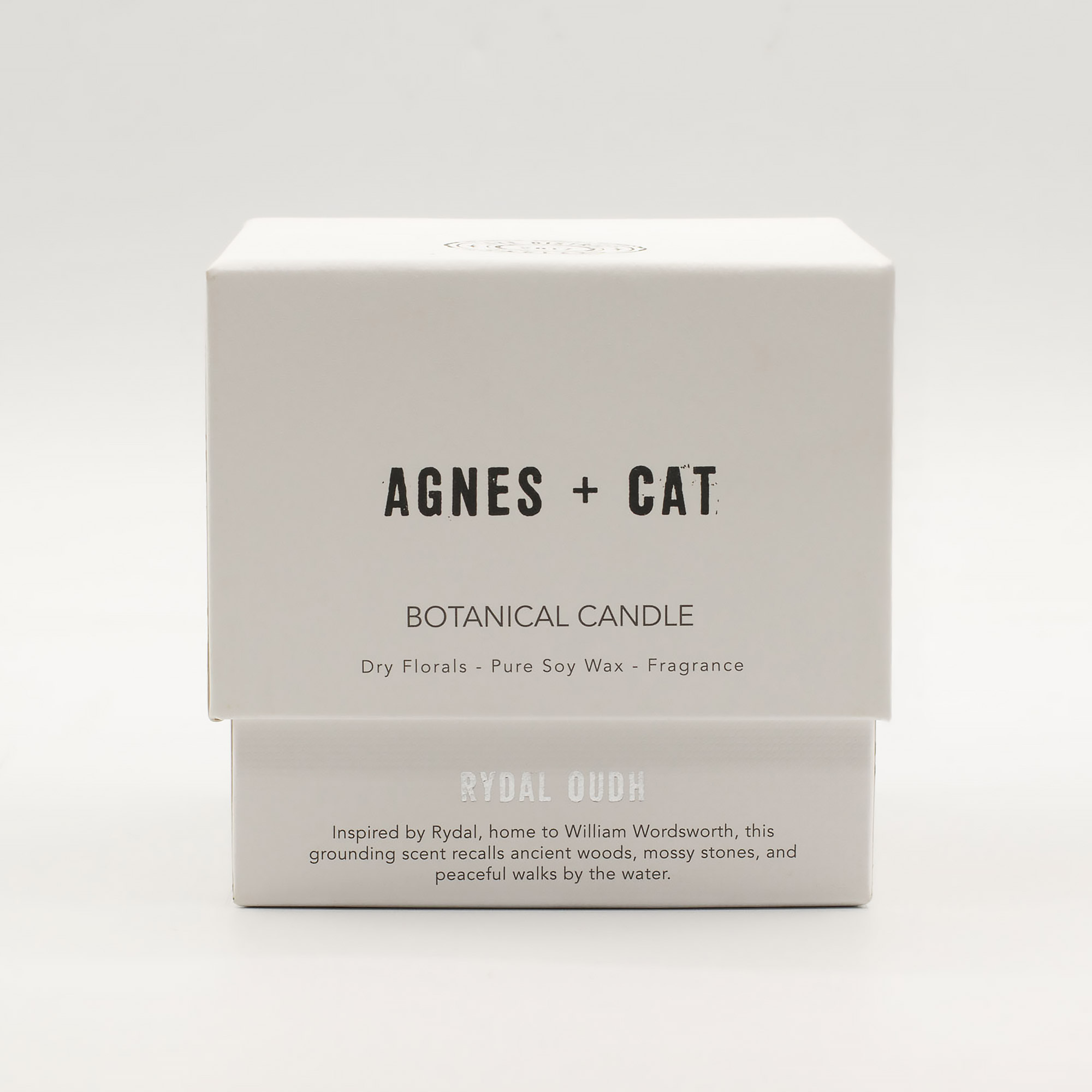 Agnes + Cat Rydal Oudh Botanical Soy Wax Candle (350g)2
