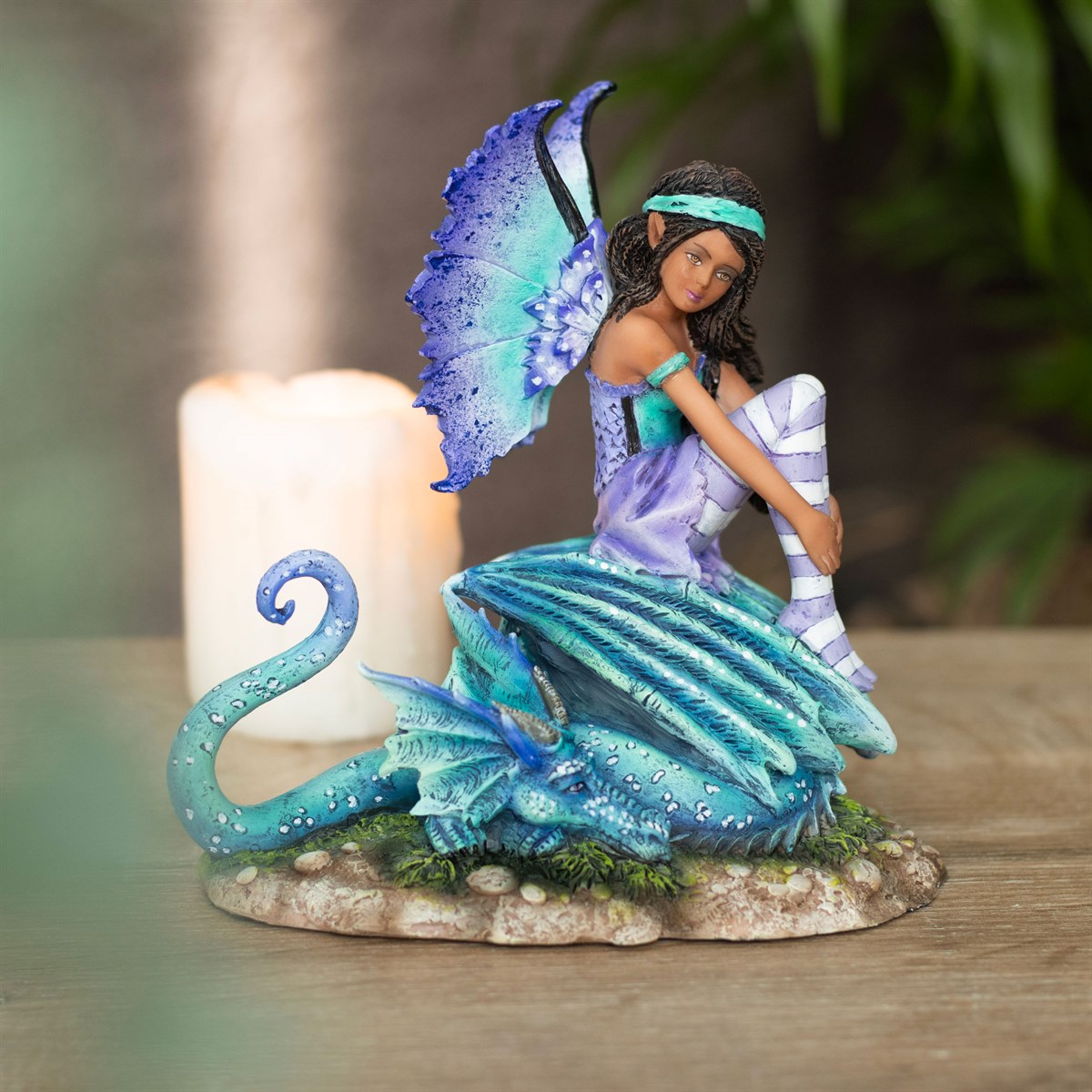'Dragon Perch' Fairy Figurine by Amy Brown - 16cm4
