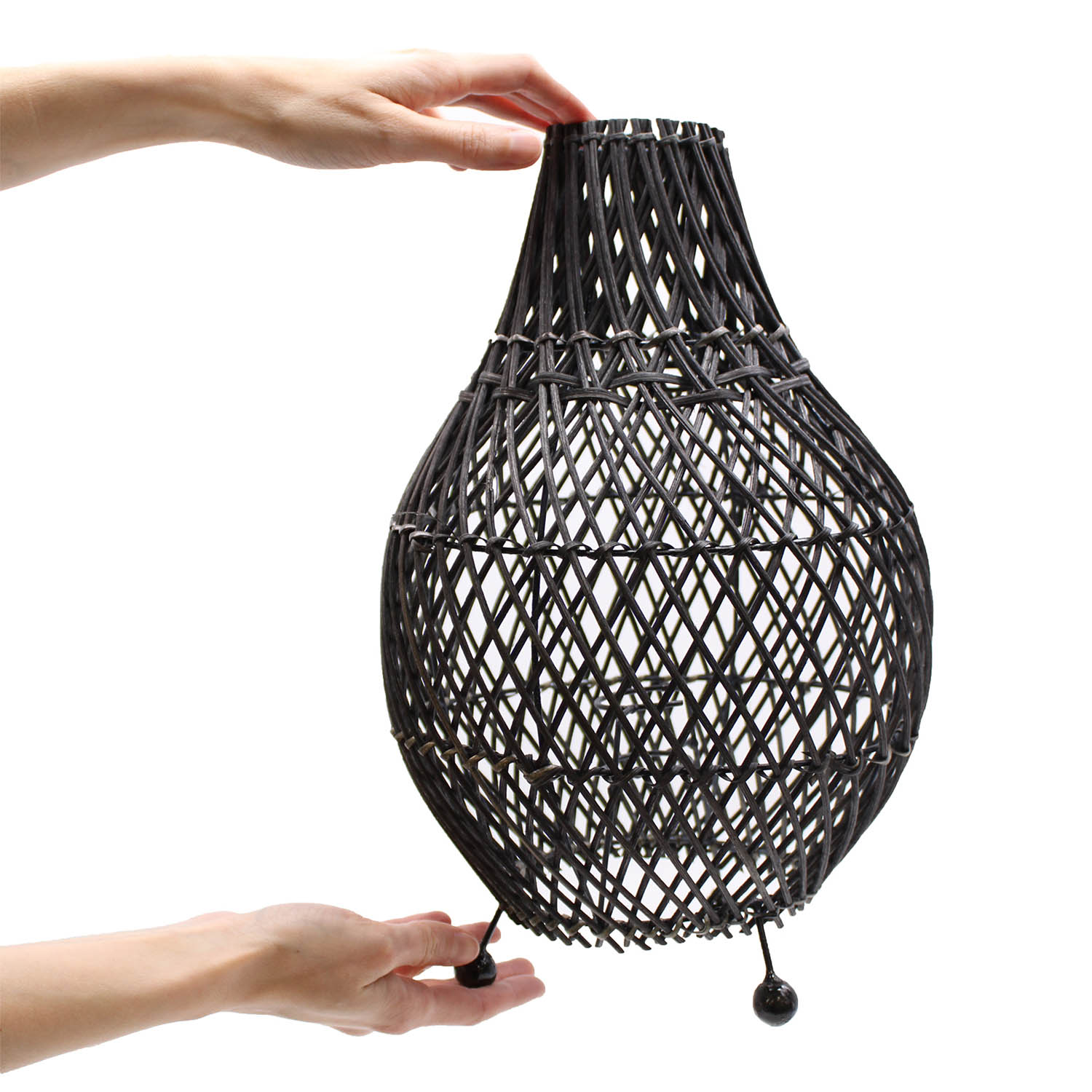 Black Rattan Teardrop Table Lamp3