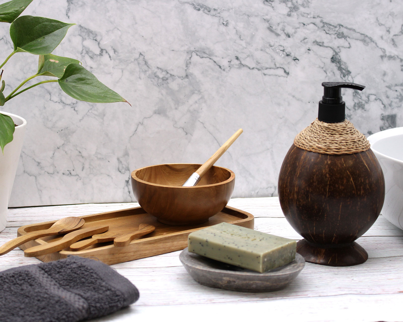 Coconut Shell Soap Dispenser - Natural & Eco-Friendly (150ml)7