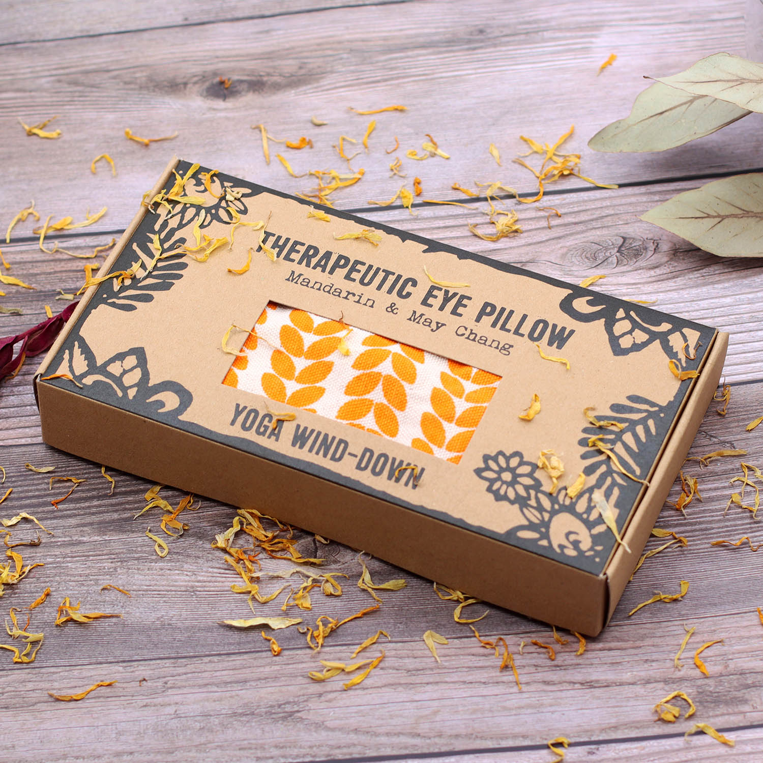 Agnes & Cat Therapeutic Eye Pillow - Yoga Wind-down - Mandarin & May Chang1