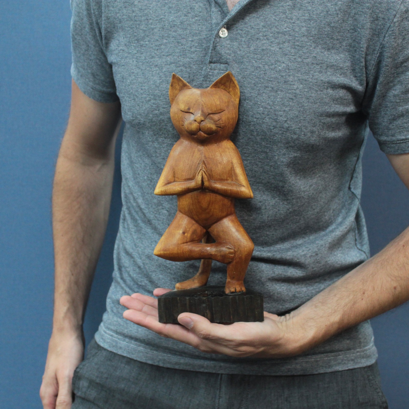 Handcarved Suar Wood Yoga Cat Statue - One Leg Pose2