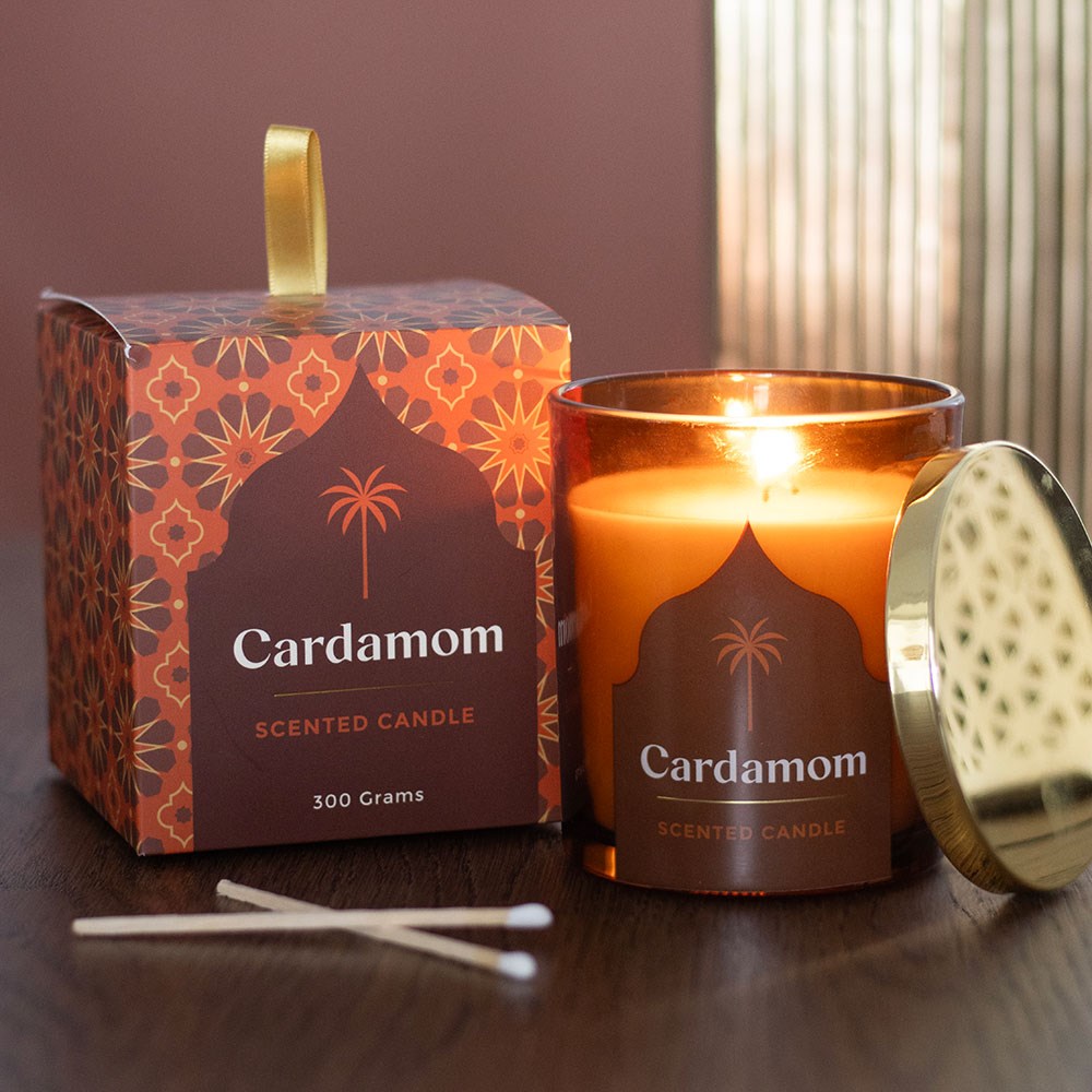 Arabian Nights Cardamom Scented Candle (300g)3