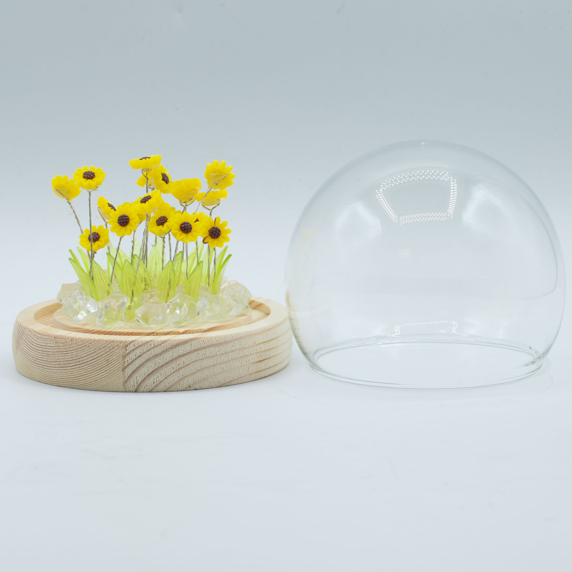 Floral Glow Garden Dome - 20 Yellow LED Sunflowers - USB Powered Glass Night Light1