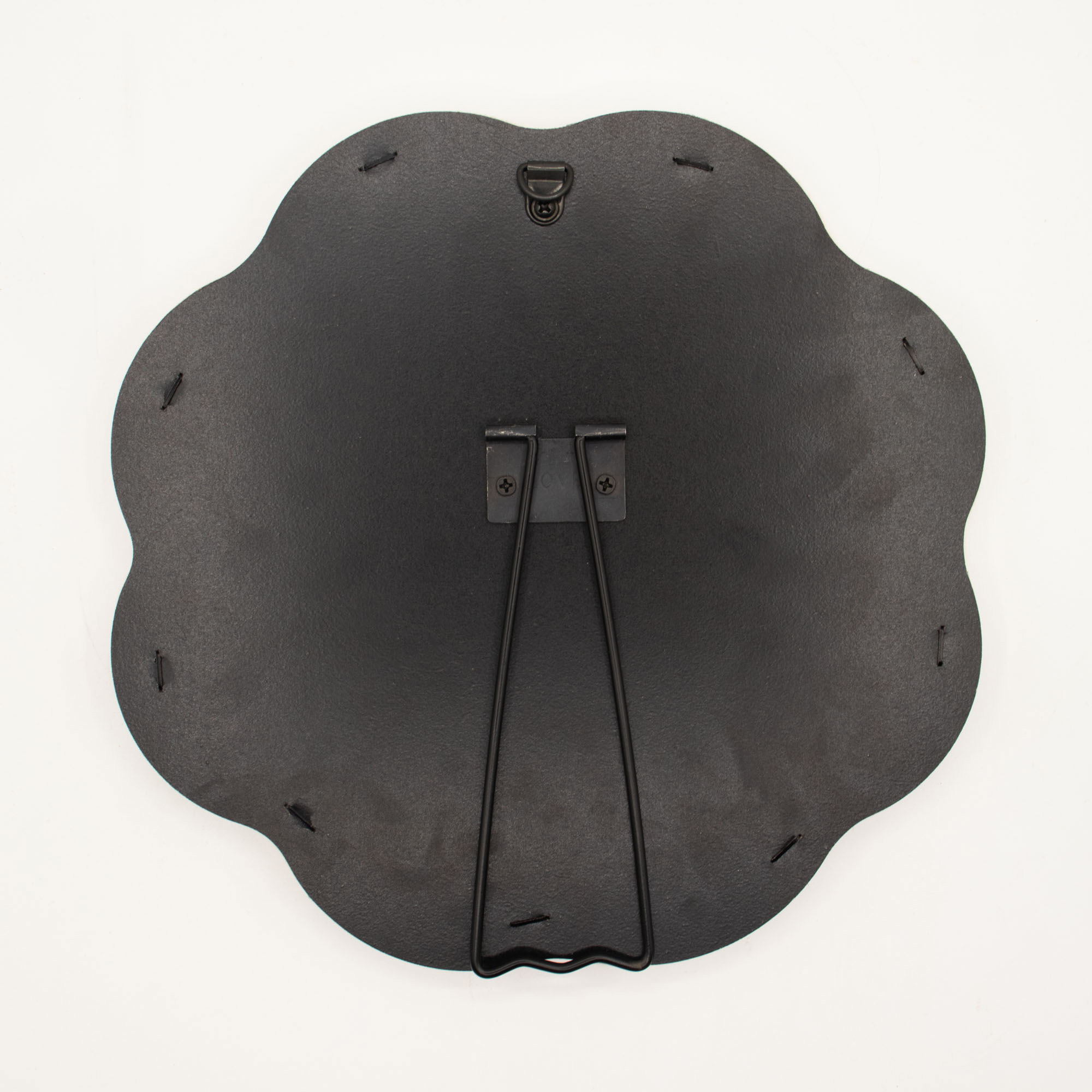 Stone Velvet Scalloped Flower Mirror - 25x25cm3