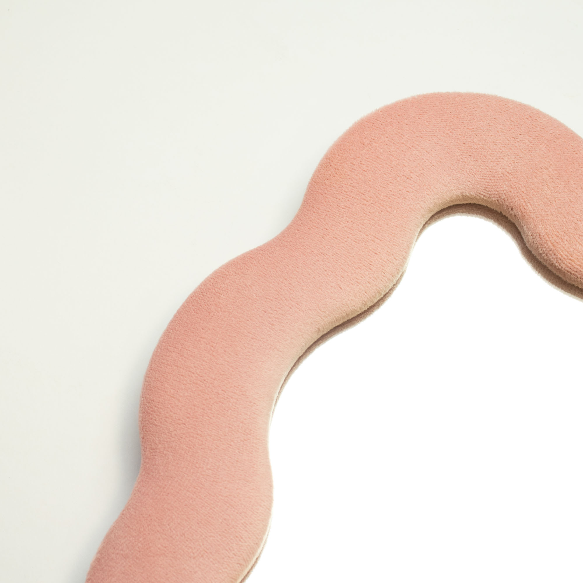 Rose Blush Velvet Scalloped Square Mirror - 22.5x27cm2