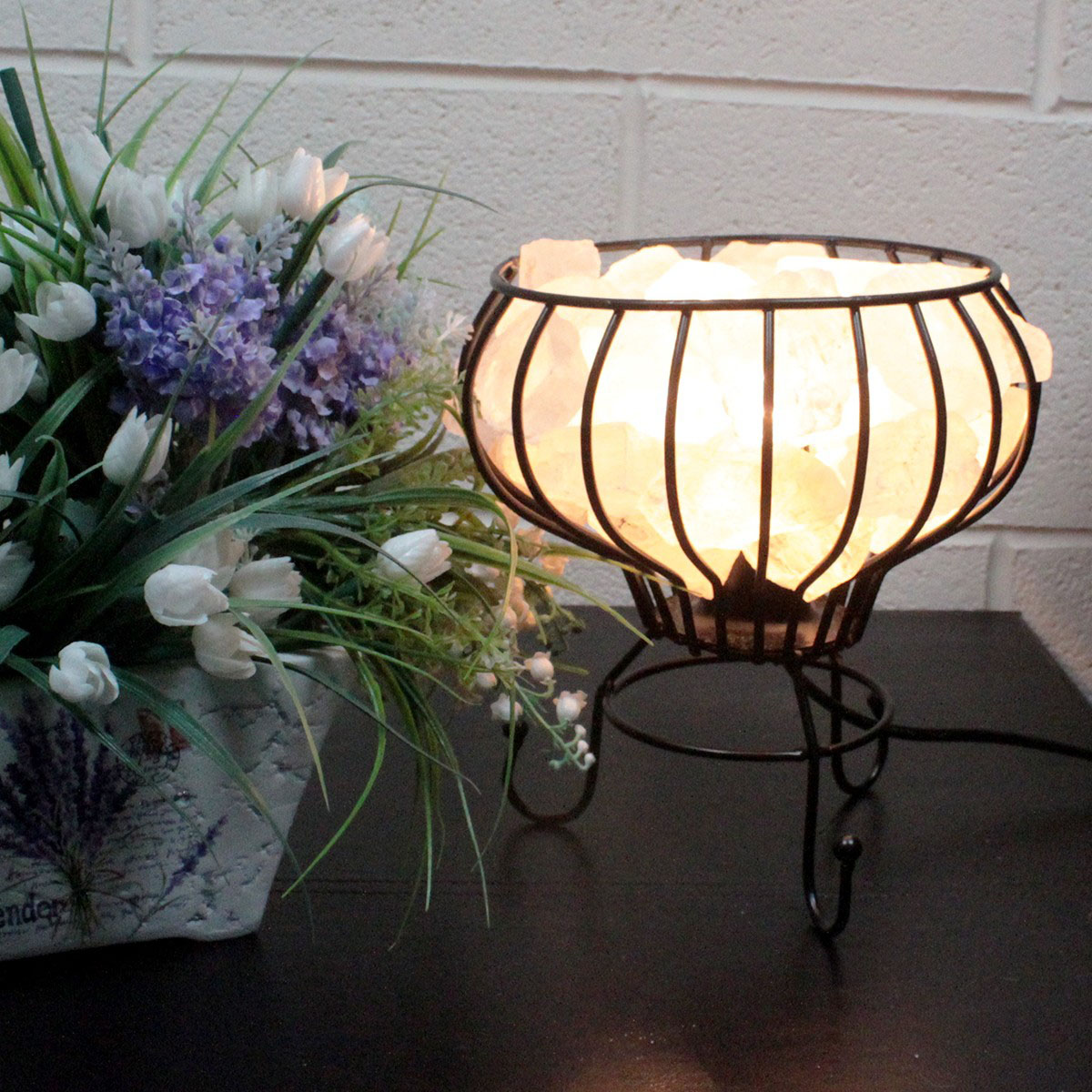 Low Salt Rock Brazier with White Salt Chunks & UK Fitting3