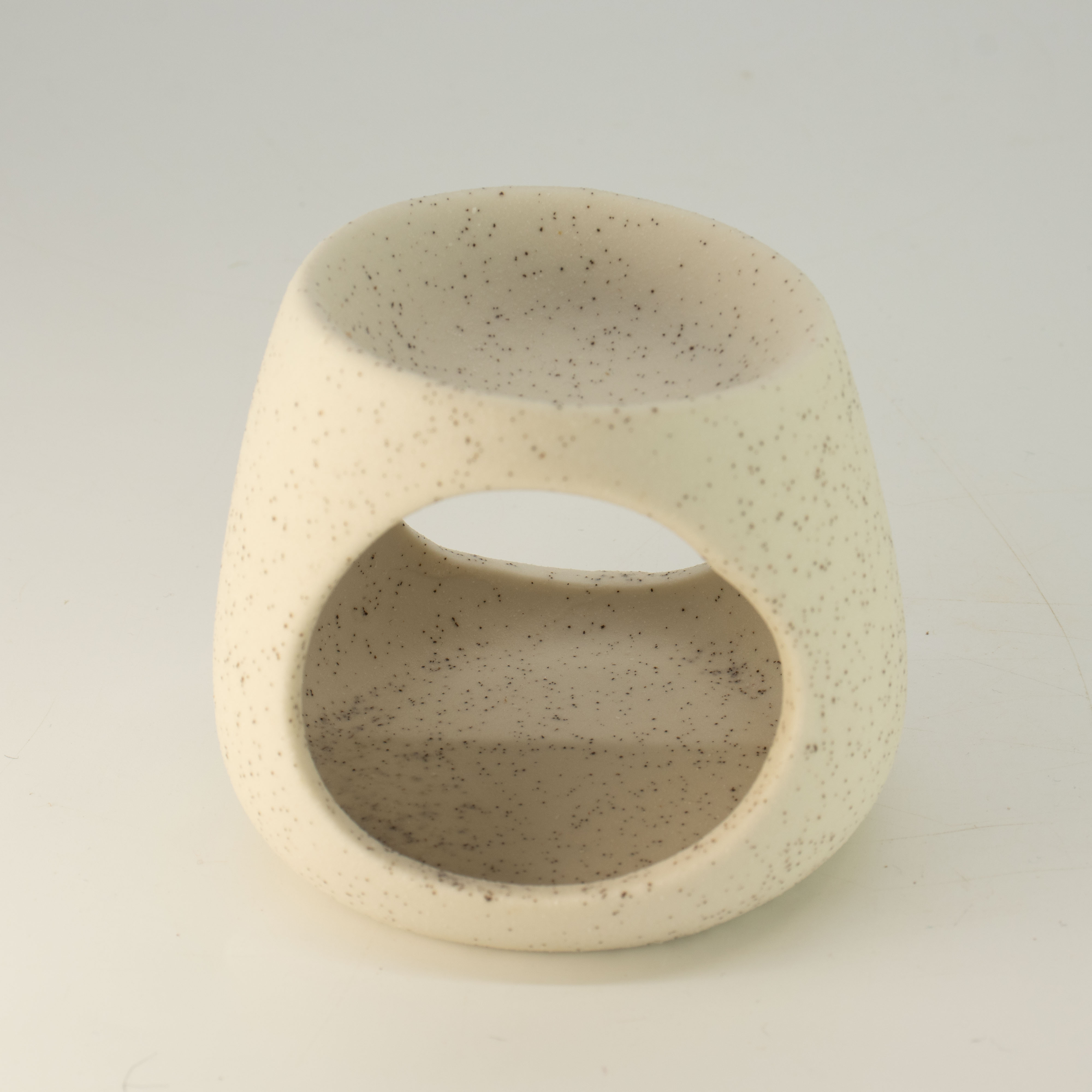 Round Speckled Off-White Zen Ceramic Oil Burner & Wax Melt Warmer5
