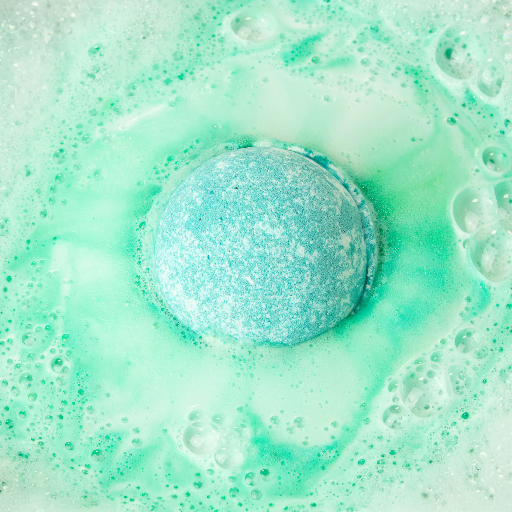 Flora & Fauna Elemental Bath Bomb with Hidden Gemstone3