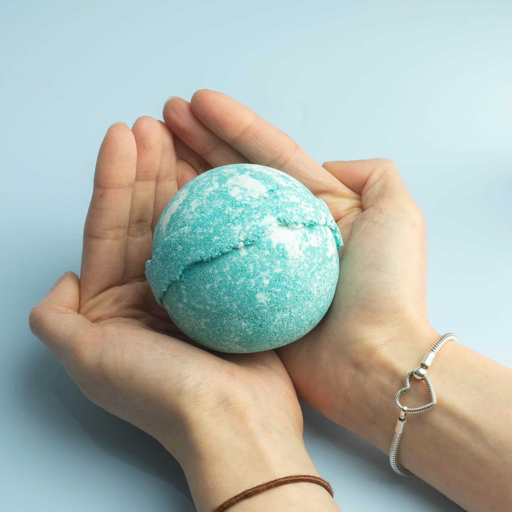 Flora & Fauna Elemental Bath Bomb with Hidden Gemstone5