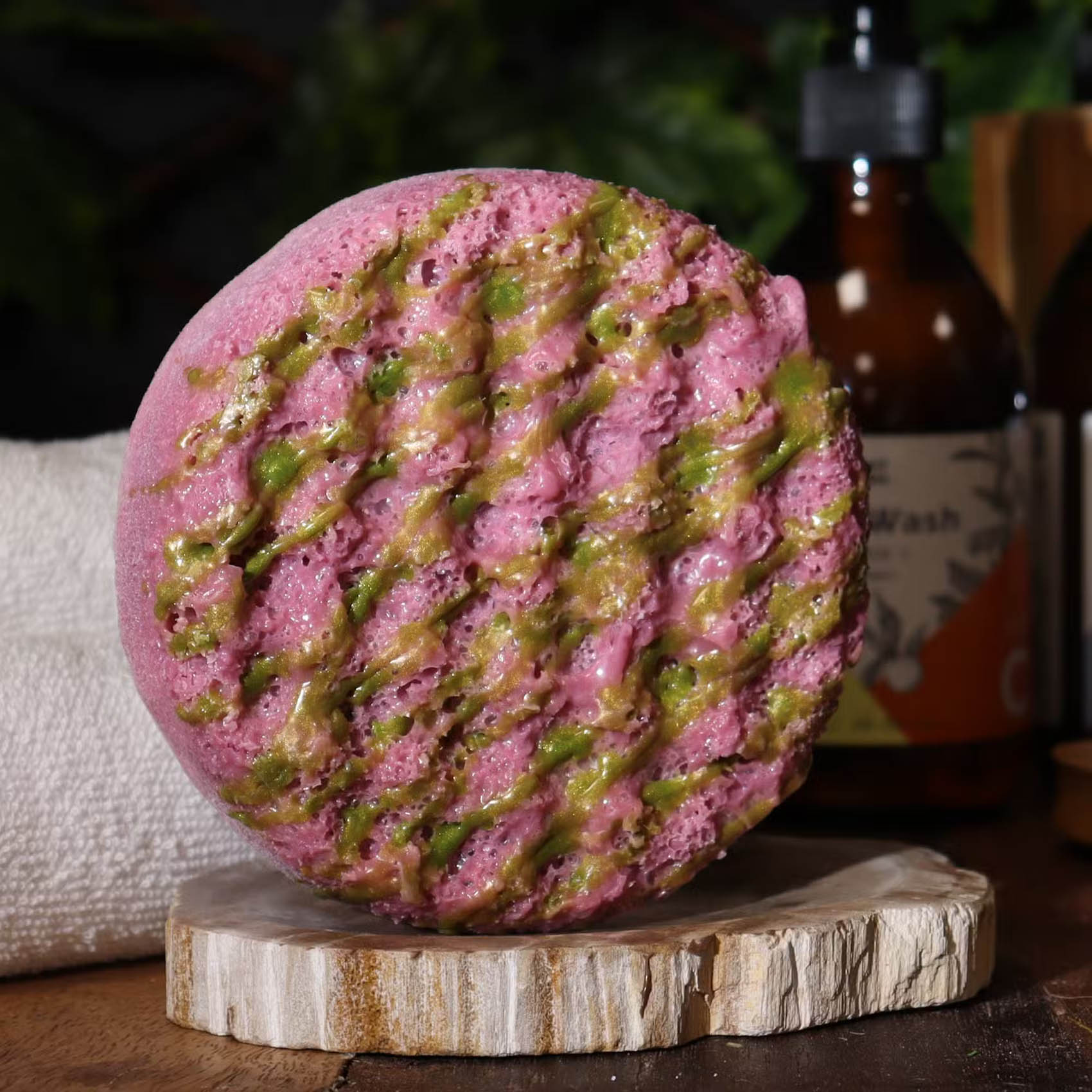 Emerald Truffle Soap Sponge with Shea & Cocoa Butter3