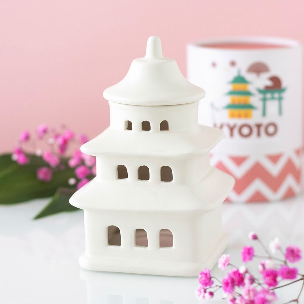 White Pagoda Shaped Oil Burner & Wax Warmer3