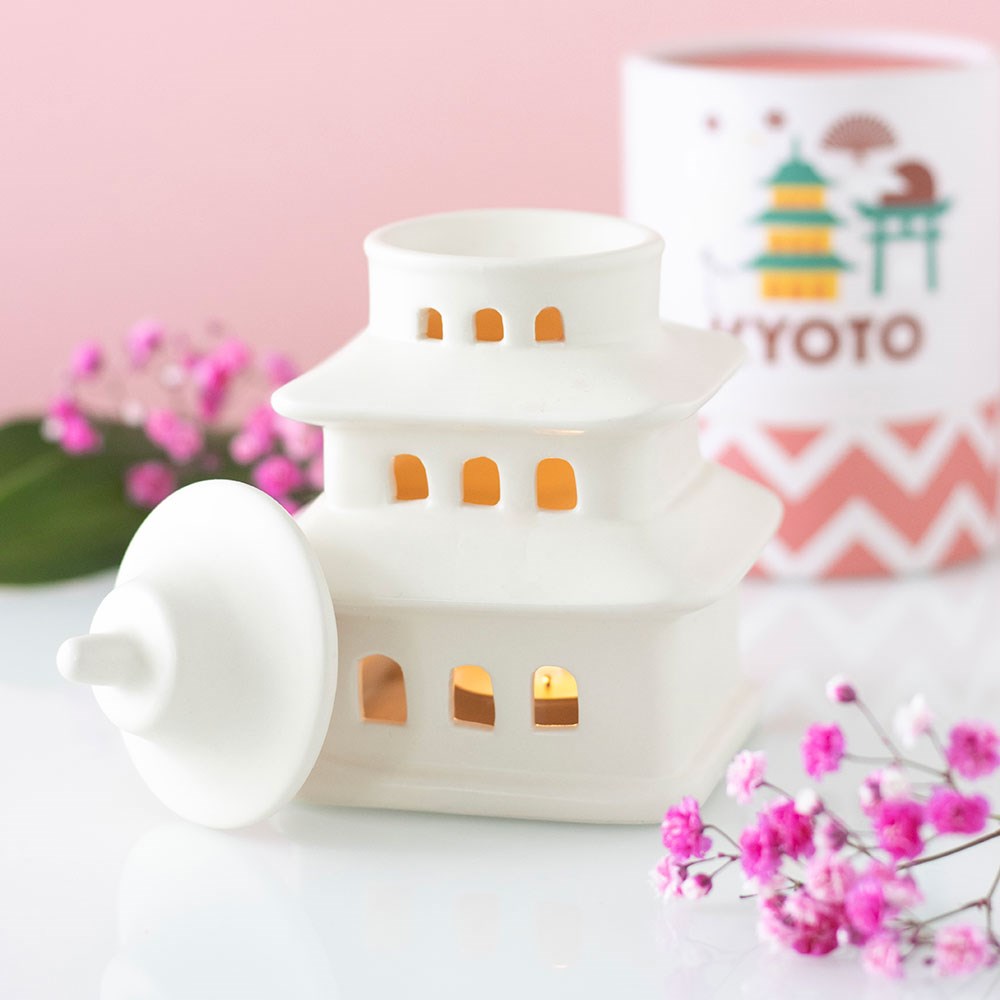 White Pagoda Shaped Oil Burner & Wax Warmer4