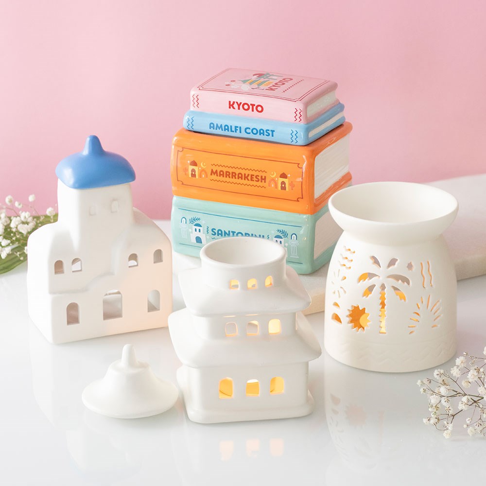 Travel Book Stack Oil Burner & Wax Warmer6
