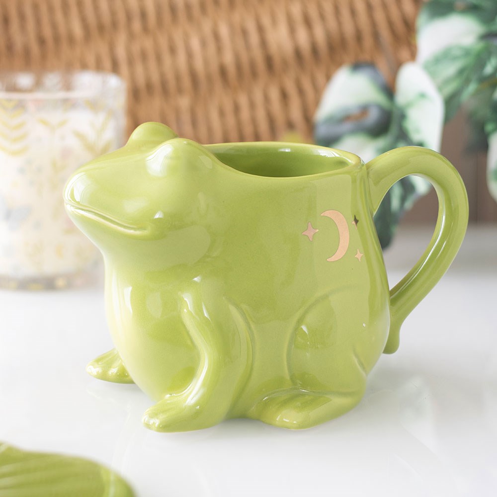 Luna Frog Shaped Mug & Lily Pad Saucer4