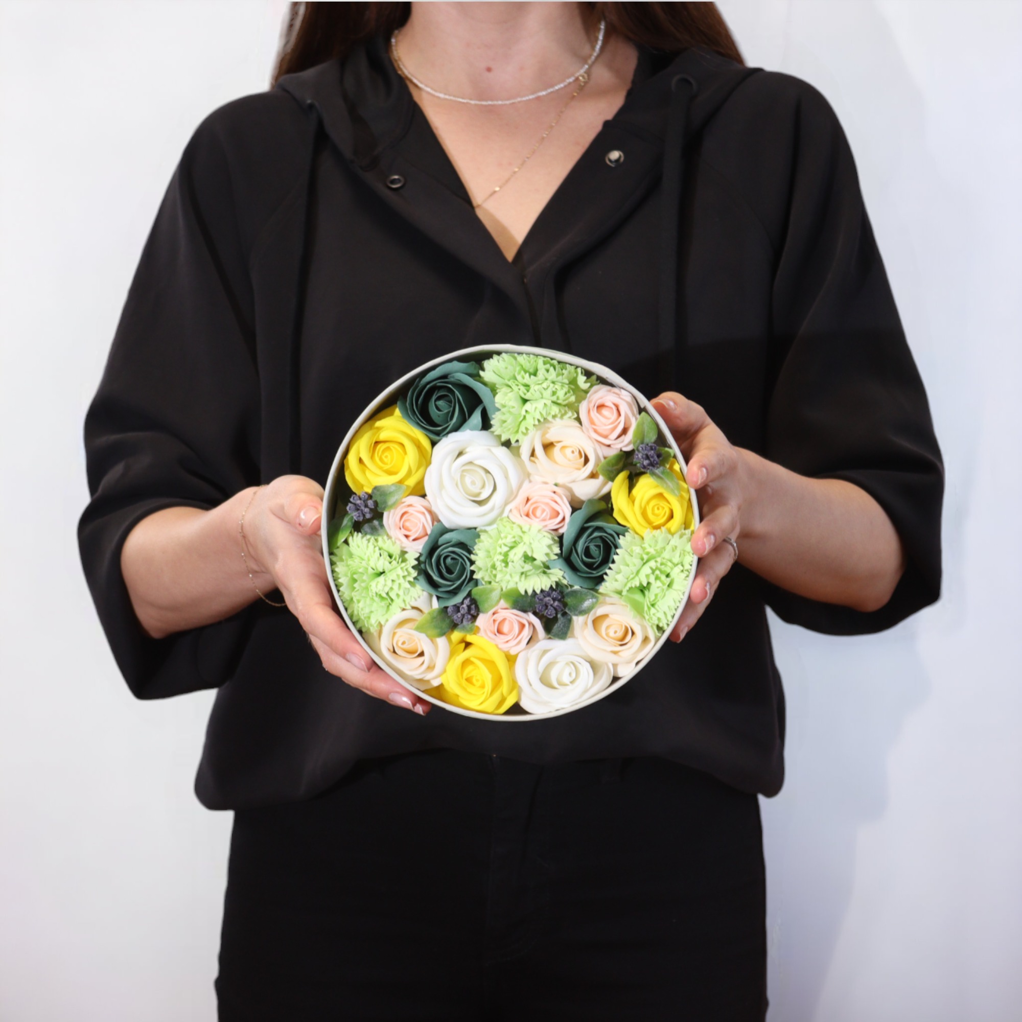 Merci Bouquet Soap Flower Gift Box - Spring Celebrations in Yellow & Greens4