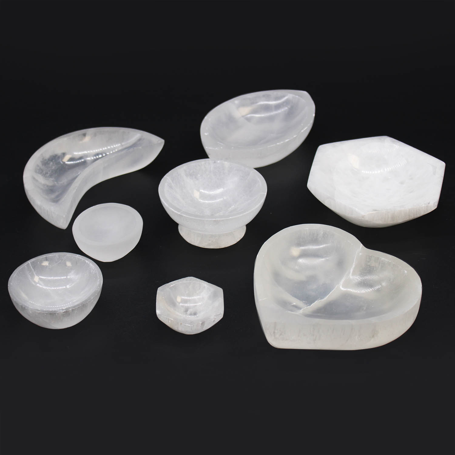 Natural Selenite Heart Bowl – 10cm Crystal Cleansing Dish4