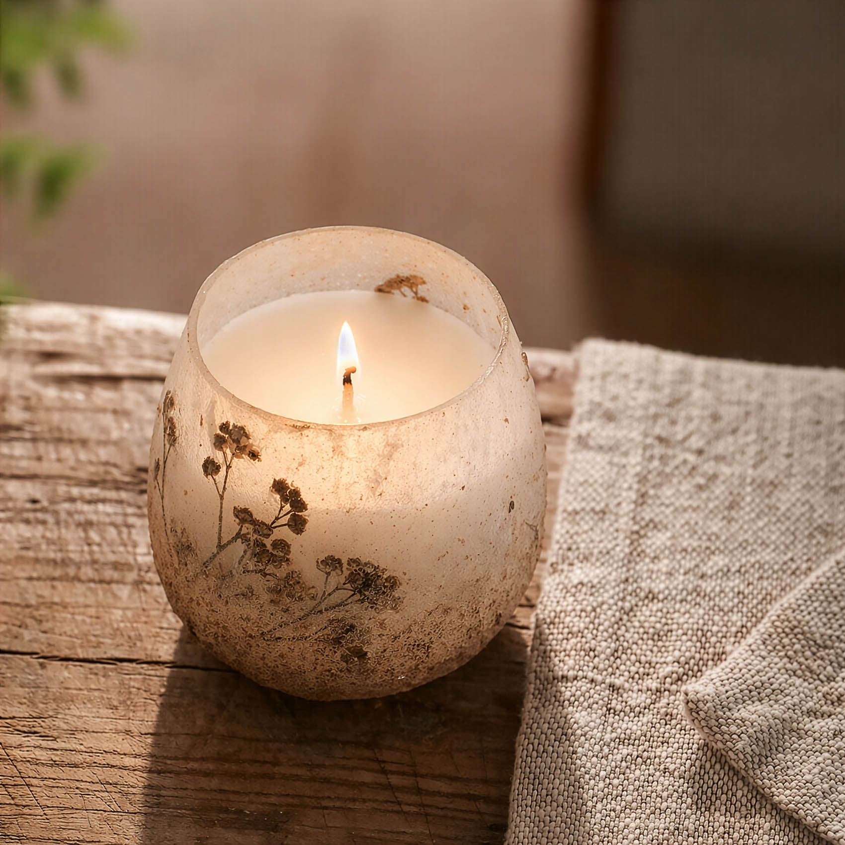Small Wildlight Woods Glass Jar Candle1