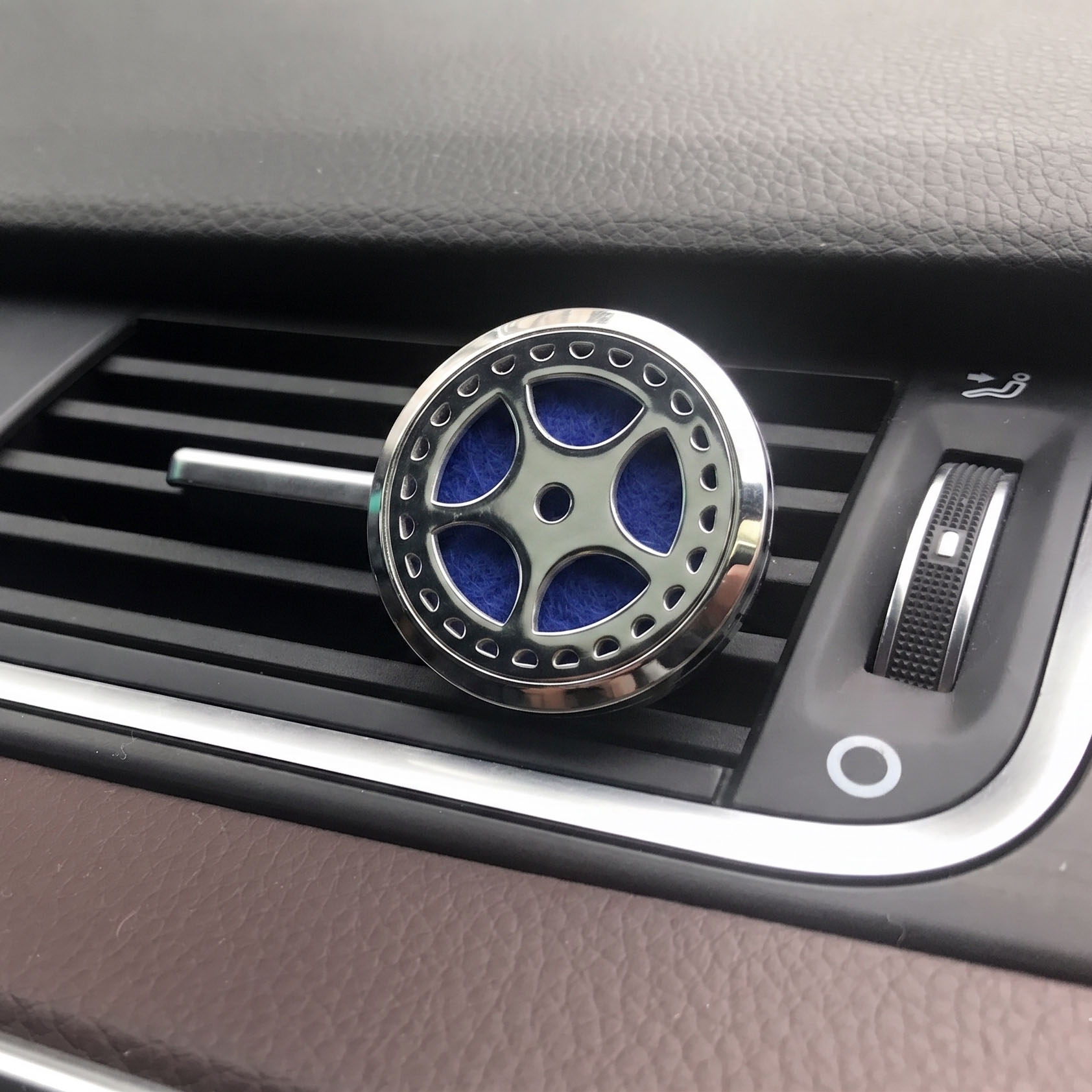 Auto Wheel Aromatherapy Car Diffuser Kit - 30mm4