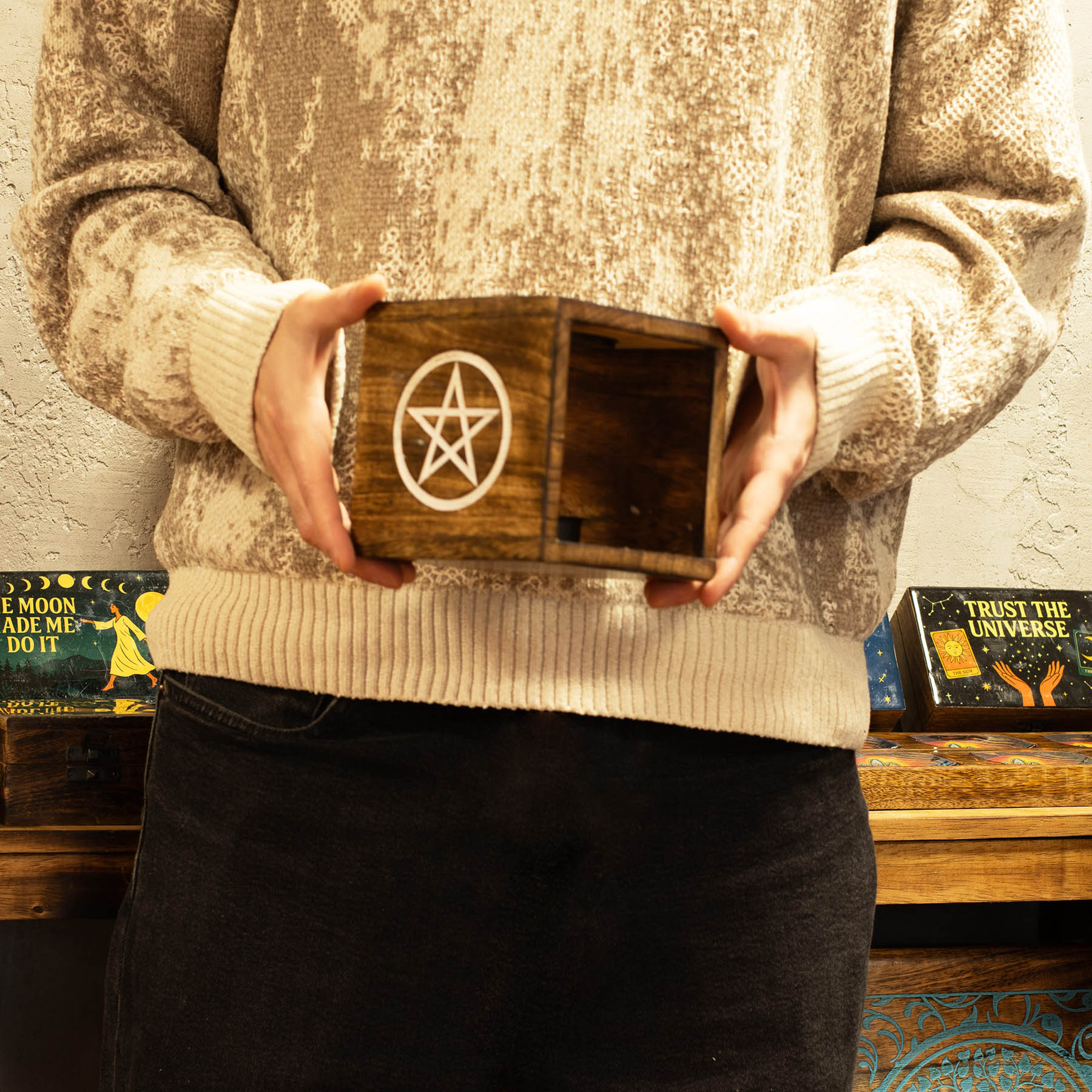 Large Square Mango Wood Oil Burner – Pentagon Star (12.5cm)5