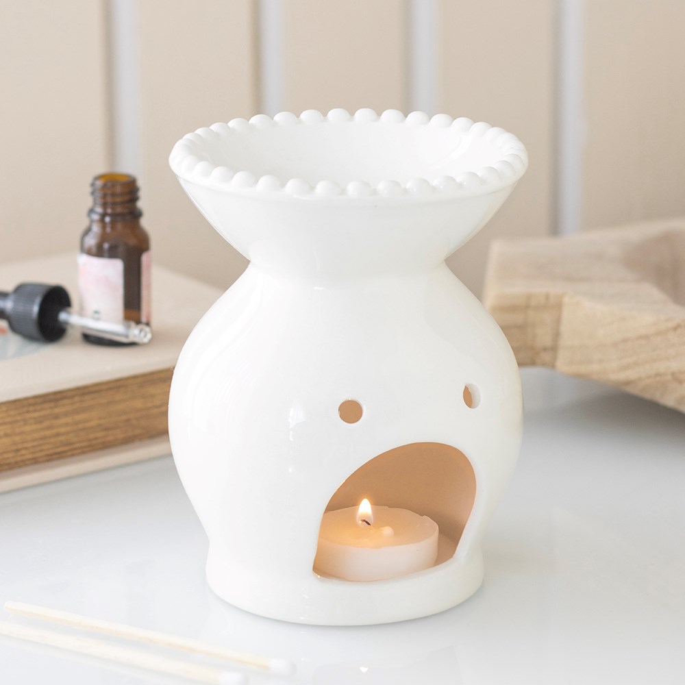 White Beaded Rim Ceramic Oil Burner